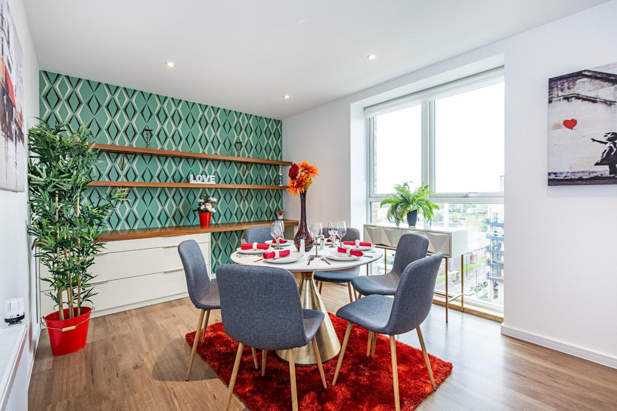 Ferienwohnung Chiswick Park 3 Bed 3 Bath West London - Parking Exterior foto